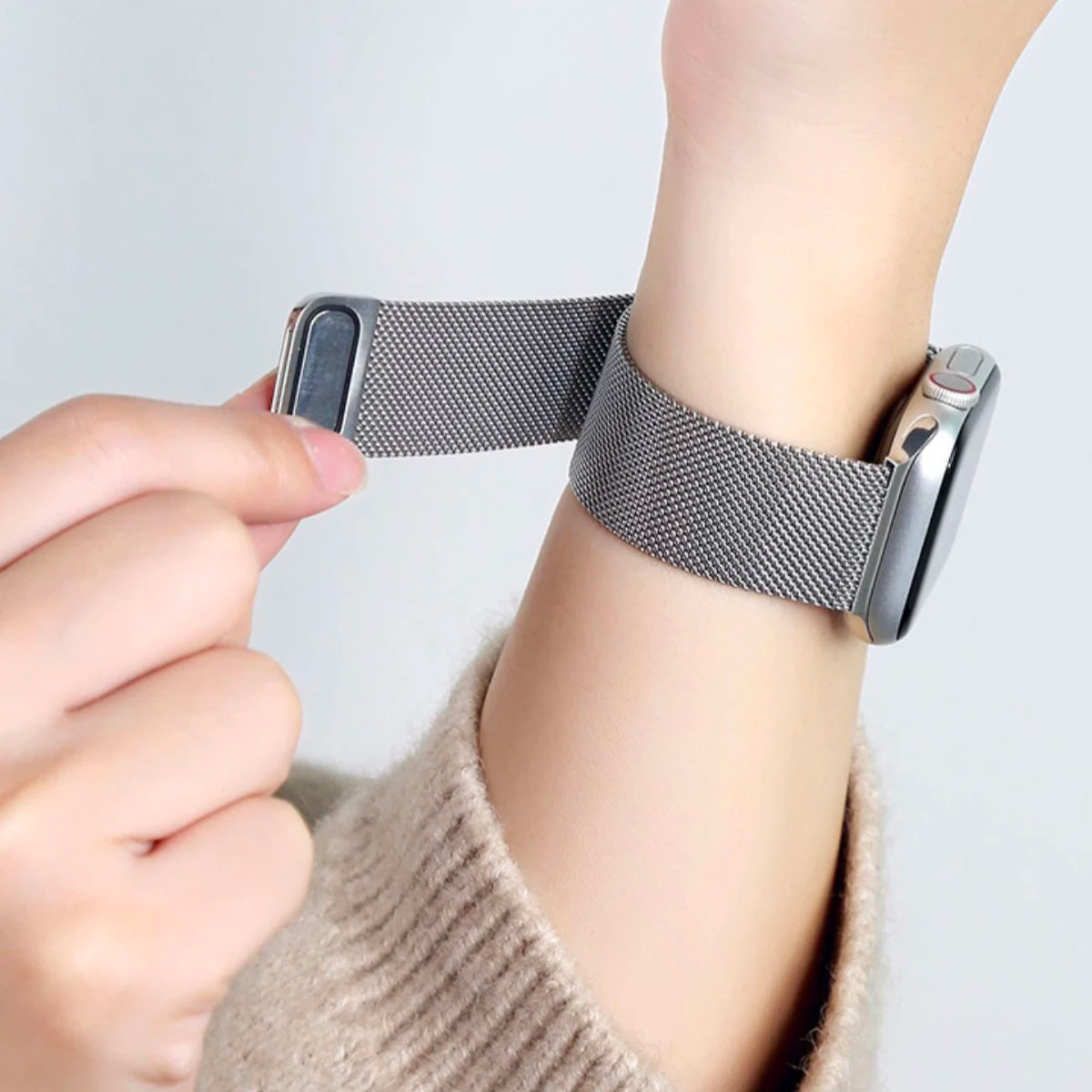 Milanaise-Armband für Apple Watch – kompatibel mit 46 mm, 44 mm, 45 mm, 40 mm, 42 mm, 41 mm, 38 mm, 49 mm – Edelstahlarmband für iWatch Series 10 Ultra 2, 9, 8, SE, 7, 6, 5